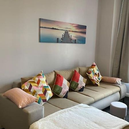 Spacious One Bedroom Flat, Entire Property. Greenock Zewnętrze zdjęcie